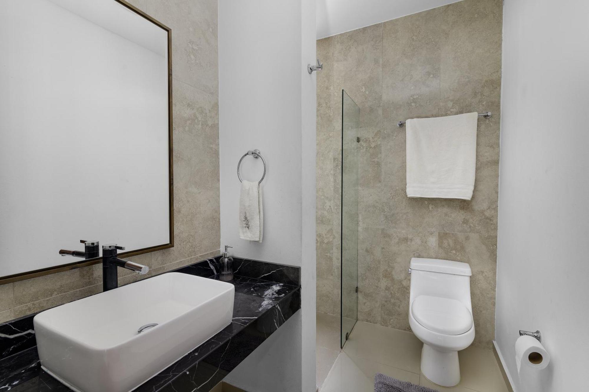 Angelina 28 Beachfront And Family Apartments - Modern And Relaxing Long Stays - 20 Min From Cancun Airport Puerto Morelos Esterno foto