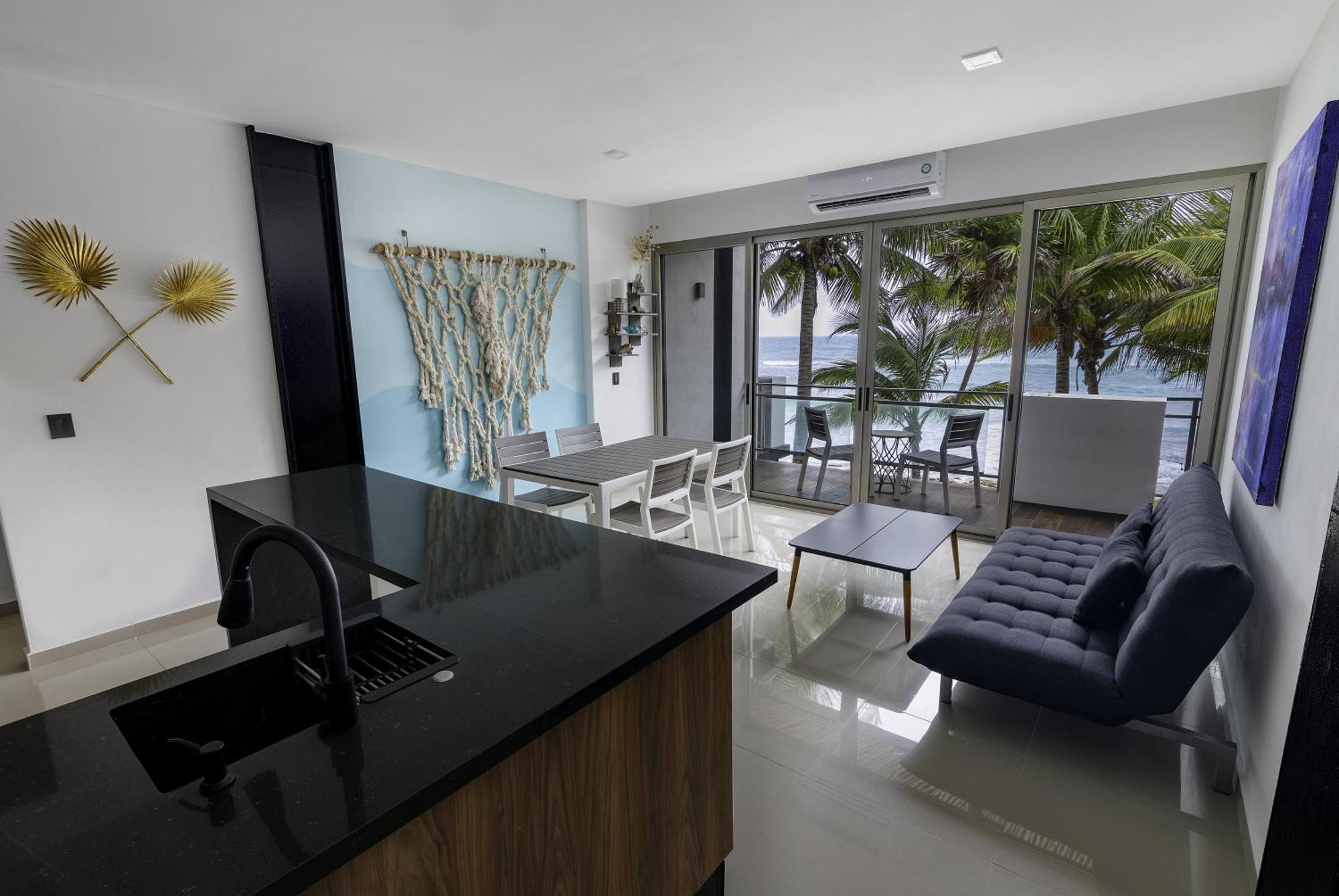 Angelina 28 Beachfront And Family Apartments - Modern And Relaxing Long Stays - 20 Min From Cancun Airport Puerto Morelos Esterno foto