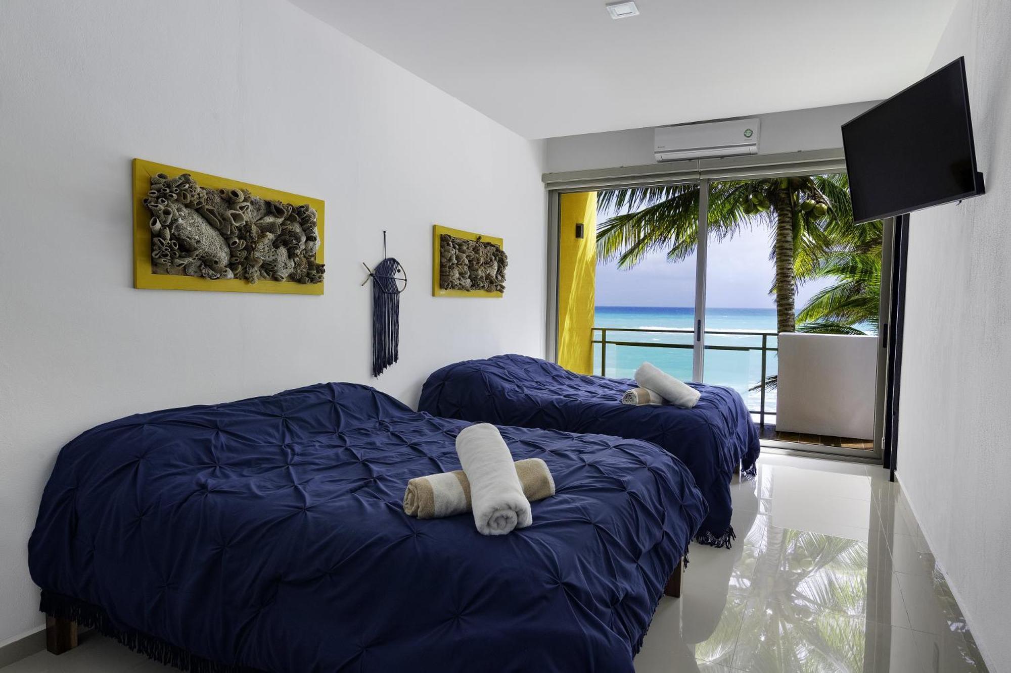 Angelina 28 Beachfront And Family Apartments - Modern And Relaxing Long Stays - 20 Min From Cancun Airport Puerto Morelos Esterno foto